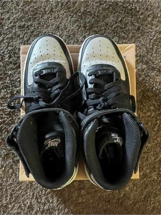 Nike Air Force 1 Black and Gray High-Top Sneakers with Strap - Style DV3908-900