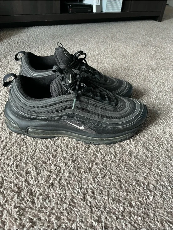 Nike Black Men’s Air Max 97 Low-Top Sneakers