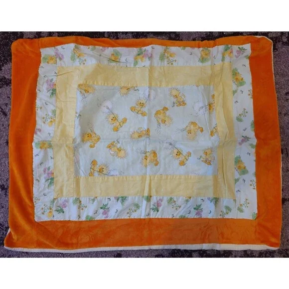 Vintage Suzy Stafford Baby Duckling Dandelion Baby Quilt Soft Blanket Border