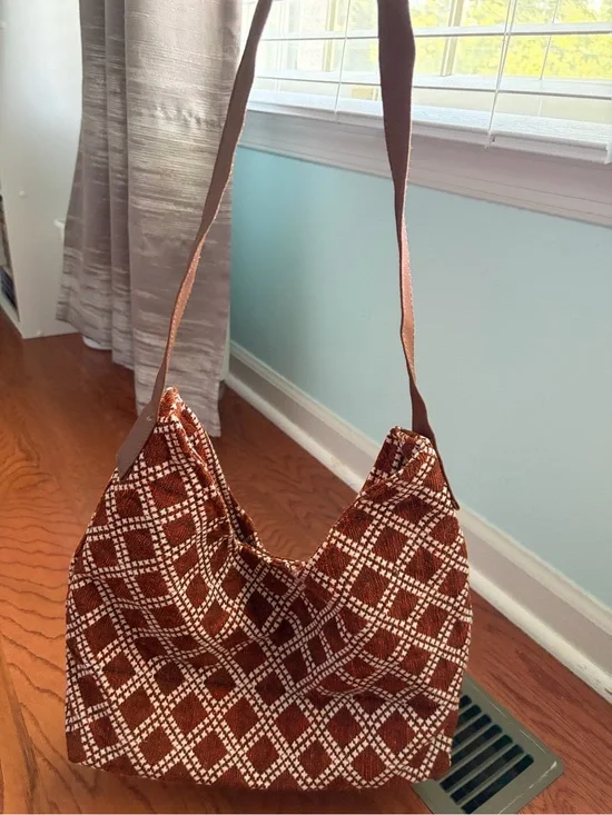 Brown Geometric Pattern Shoulder Bag - Stylish Everyday Tote