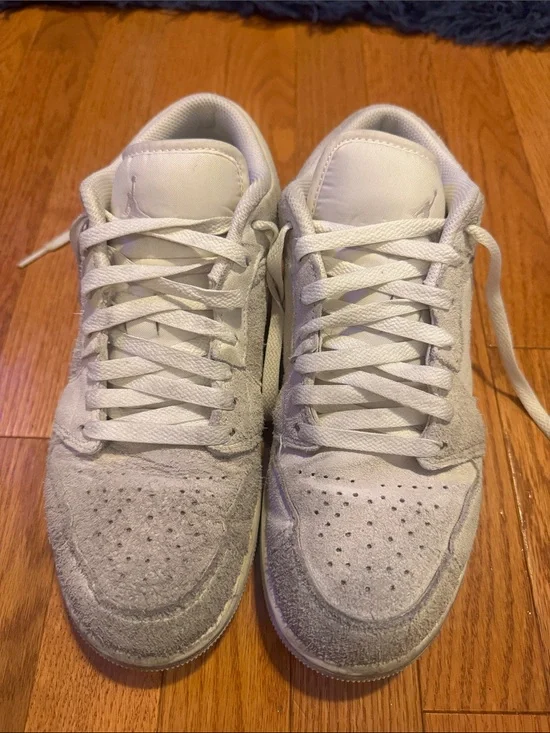 Nike Air Jordan 1 Low Men's Sneakers in White