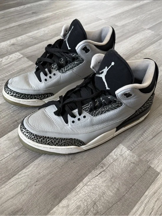 Retro 3 Jordan’s (Size 15)
