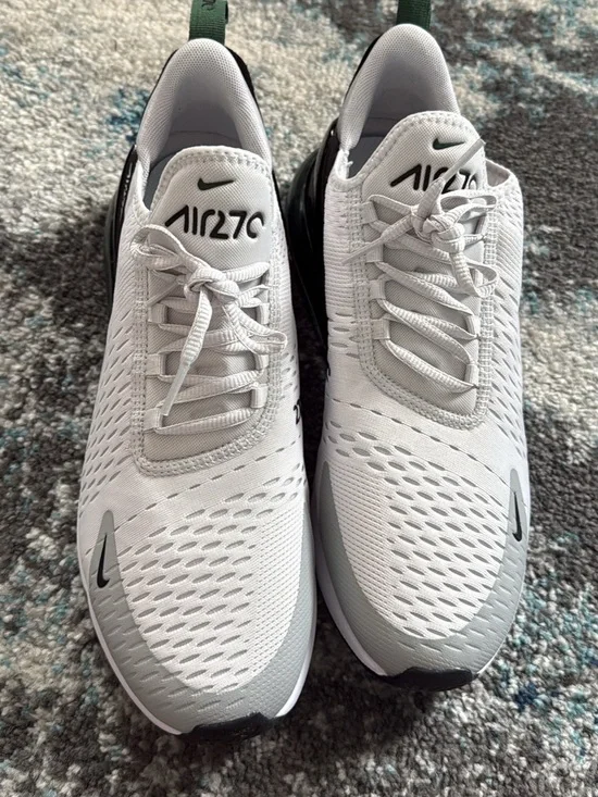 Nike Air270 Men’s Running Shoes - White/Gray