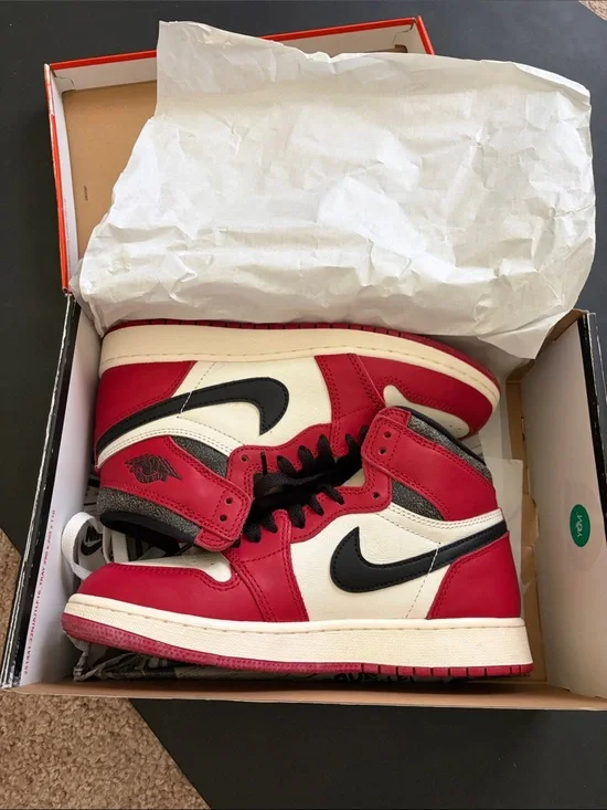 Nike Mens Red White Black High-Top Sneakers | Retro High OG GS