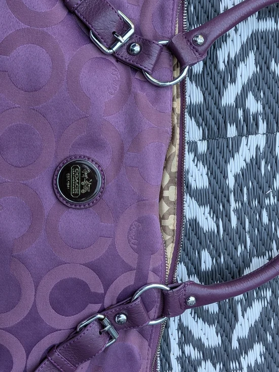 Vintage Coach Penelope Signature Shoulder Bag Plum Purple Khaki Canvas 14422
