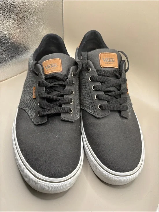 Vans Atlas Deluxe Black Canvas & Charcoal Low-Top Sneakers with Brown Accents