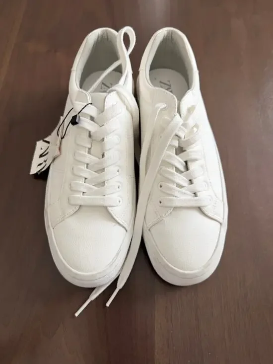Zara Mens White Casual Sneaker NWT Size 7.5