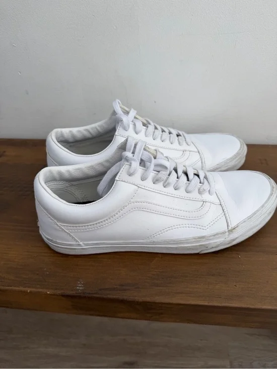 Vans Men's All-White Low-Top Sneakers