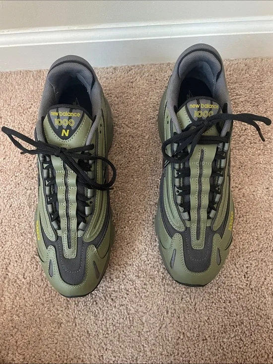 New Balance 1000 Men's Olive Green Athletic Sneakers