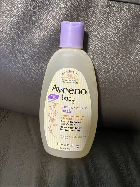 Aveeno Baby Calming Comfort Bath - Lavender (Purple)