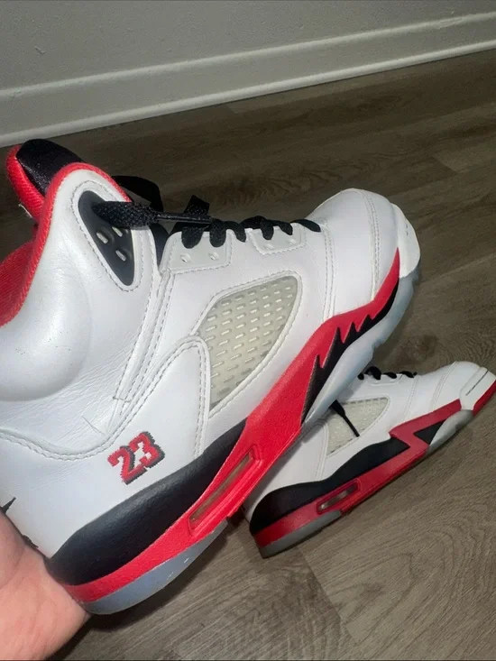 Nike Men’s White Black Red Retro Basketball Sneakers (Air Jordan 5 style)