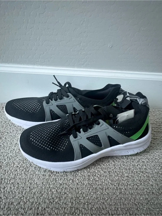 Avia Men's Quickflash Running Sneakers NEW size 9.5 ~$20