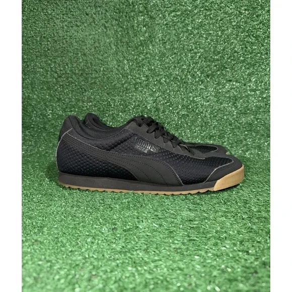 Puma Roma Mens Size 9 Black Gum‎ Bottom Casual Comfort Shoes Walking Sneakers