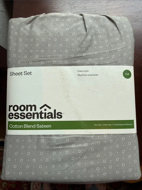 Full Cotton Blend Sateen Sheet Set in Light Gray