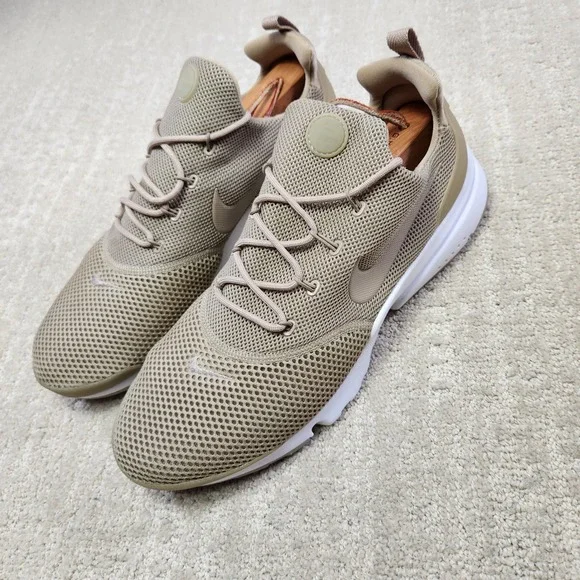 Nike Presto Fly Khaki Tan White Mens Sneakers 908019-200 Size 10