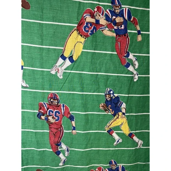 Vtg Football Players Sheet Green Field Print Decor Fabric Twin Vintage