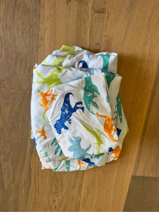 Dinosaur Kids Bedding Set - FULL size