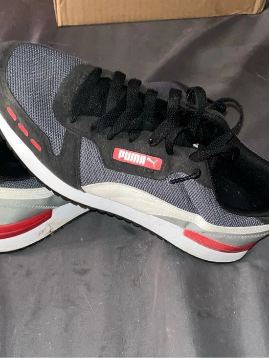 Puma  Black, Gray & Red Casual Sneakers