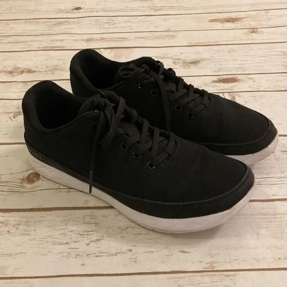 NOBULL Black Canvas Trainer