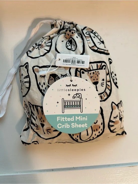 Little Sleepies Lions Tiger and Bears Mini Crib Sheet