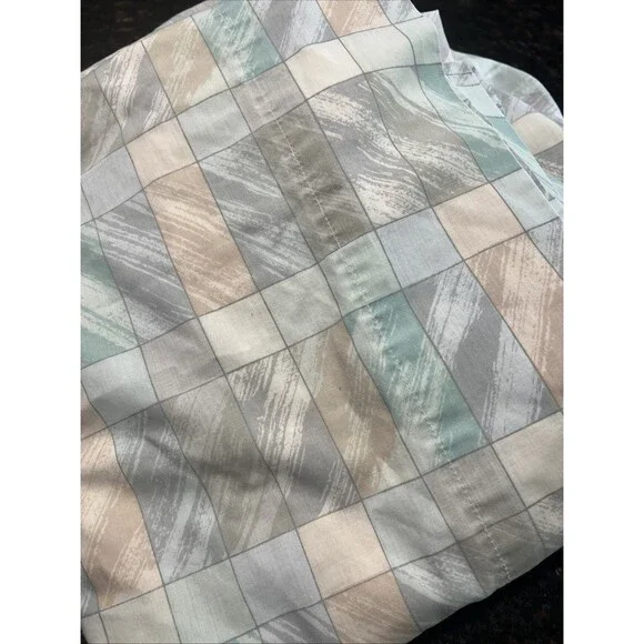 J.P. Stevens | Vintage King Sheet Set | Pastel Squares & Rectangles | 1980's