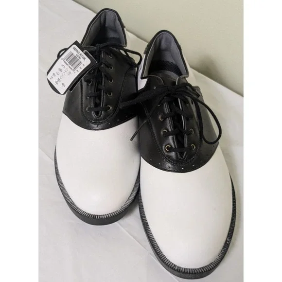 NWT Adidas Saddle Ritual Traditional Spike Golf Shoes 676763 White Black Size 11