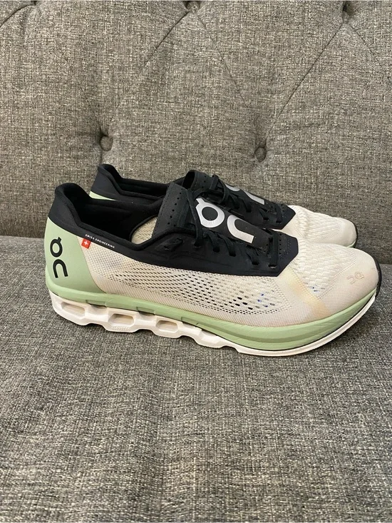 On Cloudboom Running Sneakers Men’s Size 9.5