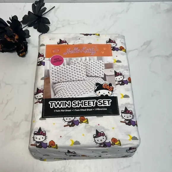 Hello Kitty Halloween Twin Sheet Set NWT 100% Cotton Witch Sanrio Bedding