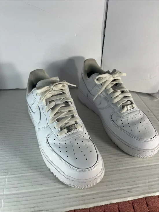 Nike Air Force 1 size 10.5 good condition