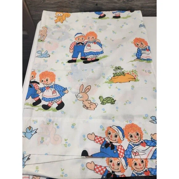 Vintage Raggedy Ann And Andy Flat Sheet Twin. Reto Clean