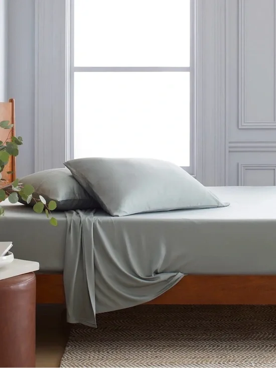 NWT Quince Bamboo 4 Piece Sheet Set, King (Eucalyptus)