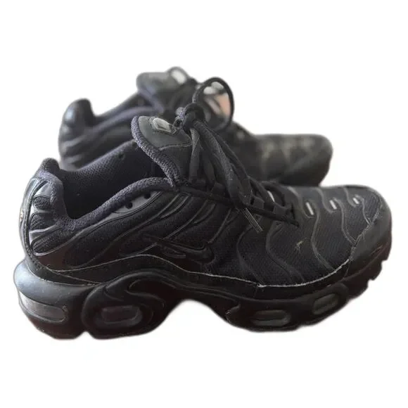 Nike Air Max Plus GS Triple Black Running Sneakers Youth 4Y CD0609-001