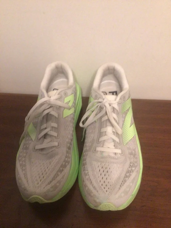New Balance “Fuel Cell”  SuperComp trainer with energy arc  US 11