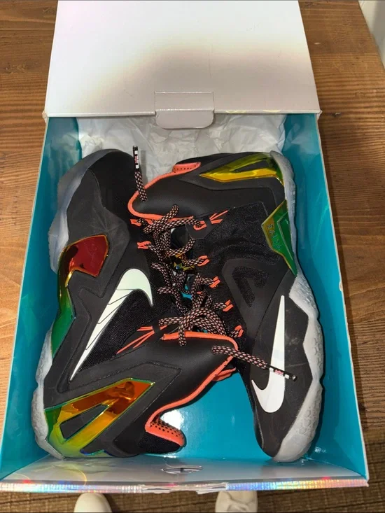 Lebron XI Elite size 7.5 Men’s