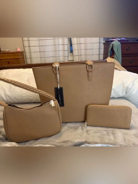 Tan 3-Piece Tote, Wristlet & Wallet Set