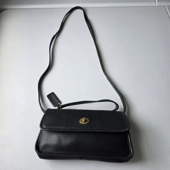Vintage Coach Leather Geometric Clutch 9044 Crossbody Small Black Turnlock USA