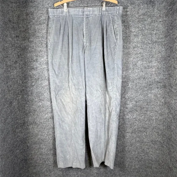 Vintage Lands' End USA Made Corduroy Pleated Pants Men's 36x29 Gray Cotton