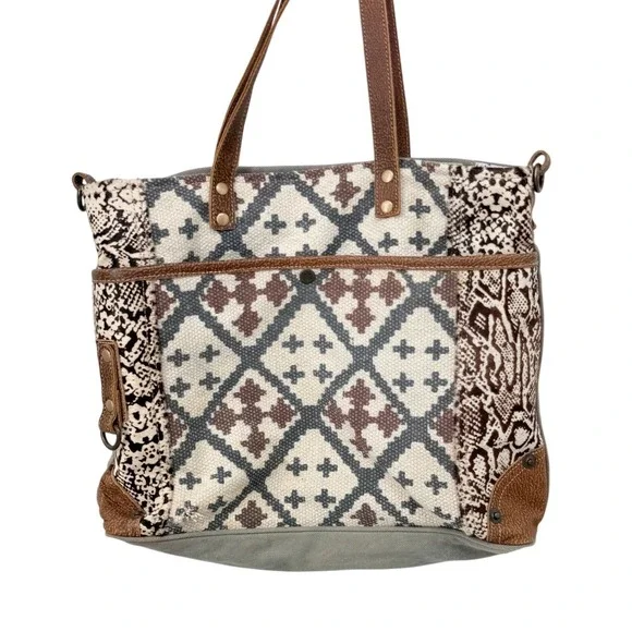 Myrha Large Tote‎ Festival Boho Y2K Upcycled Canvas Leather Brown White Summer
