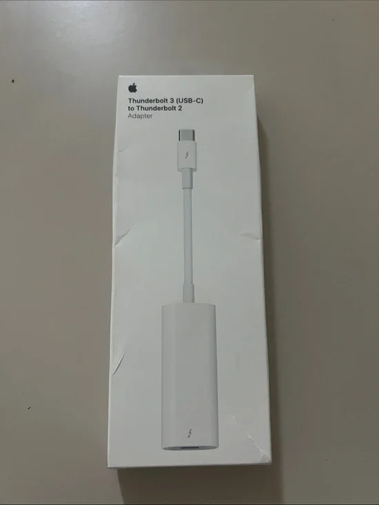 NWT Apple Thunderbolt 3 (USB-C) to Thunderbolt 2 Adapter.