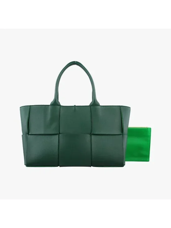 Bottega Veneta the Arco Tote Green Lambskin