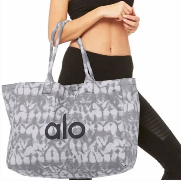 ALO Yoga Tote Bag READ