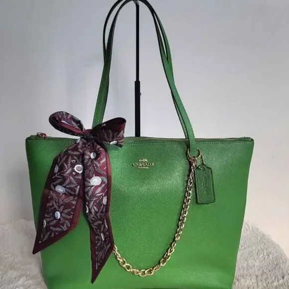 💚 Coach Zip Top Tote – Kelly Green (Style 4454) 💚