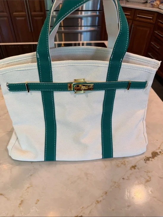 Green trim canvas Boatkin style tote