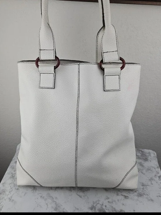 Estee Lauder Classic White Leather Tote Bag with Contrast Stitching