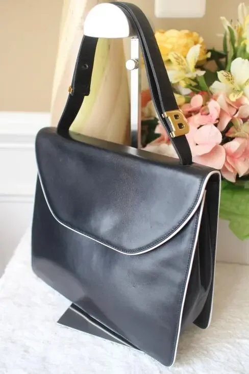 stunning BALLY BLACK WHITE TRIM HANDBAG PURSE (PU700