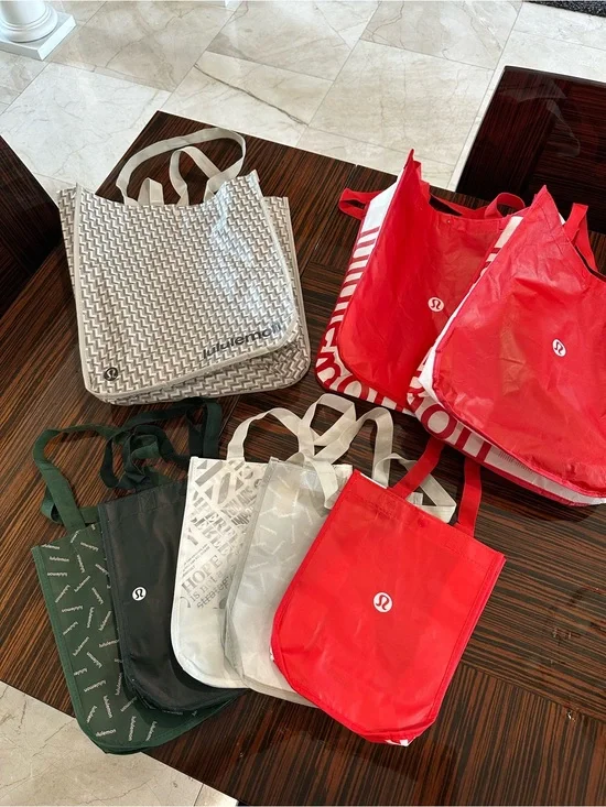 Lululemon Reusable Shopping Tote Bags 8 In Total - Used Condition