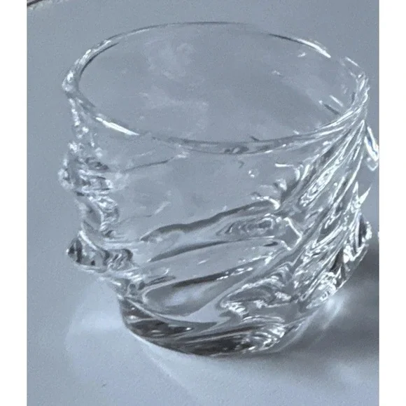 Iceberg Glacier Whiskey Tumbler Heavy Oval‎ 10oz Griper Glass For Spirits Storm