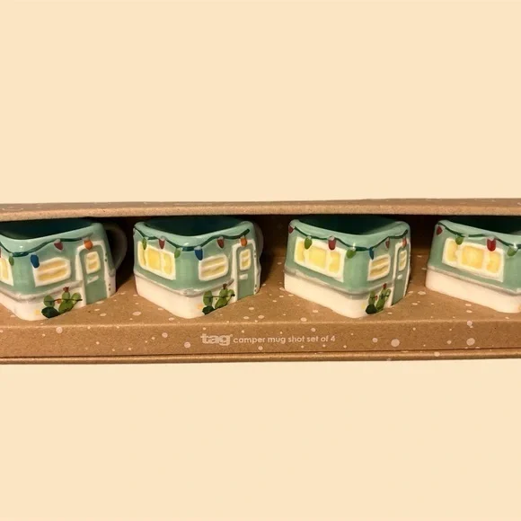 Set of FOUR Holiday camper mug shot set new