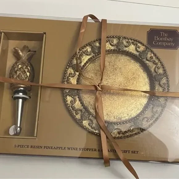 The Bombay Company Pineapple Wine Stopper & Coaster Gift Set