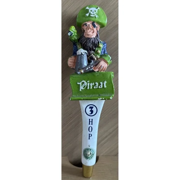 BEER TAP HANDLE PIRAAT TRIPLE HOP BELGIAN‎ ALE  Flaws